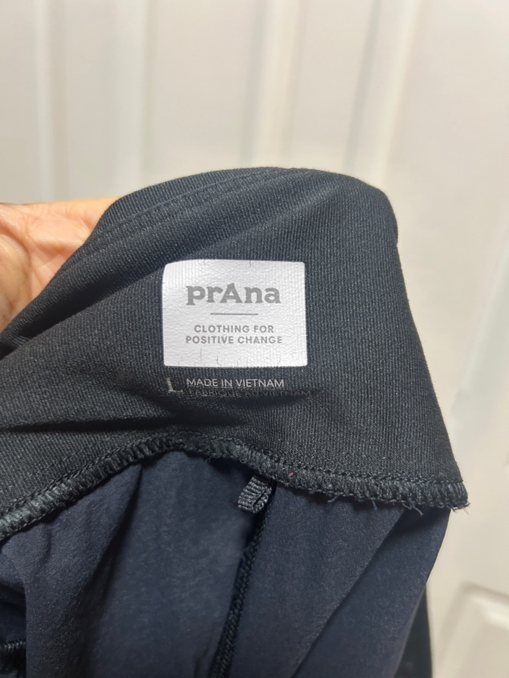 Prana Koen Flat Front Short Dark Blue Women's Size Large - Picture 6 of 7